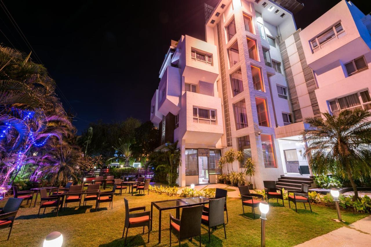 Click Hotel Нашик Екстер'єр фото